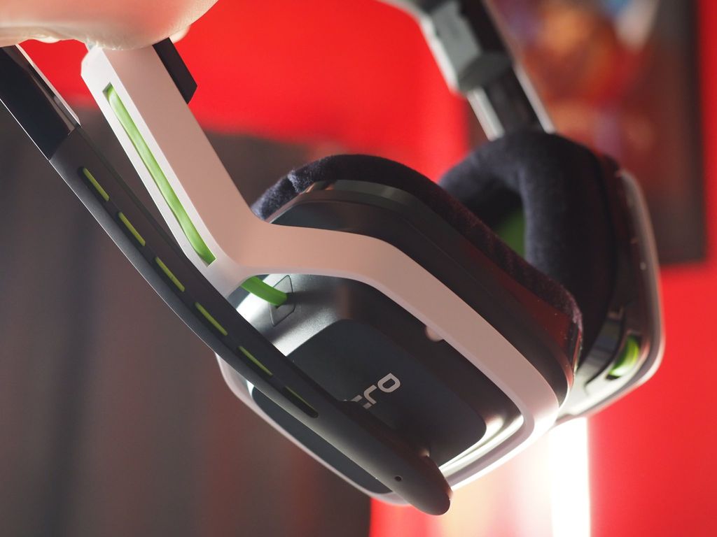 Astro A20 (2020) Xbox and PC headset review: One for multiplatform ...