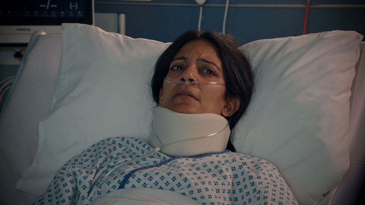 Vineeta Rishi plays Lucky Simpson in Holby City