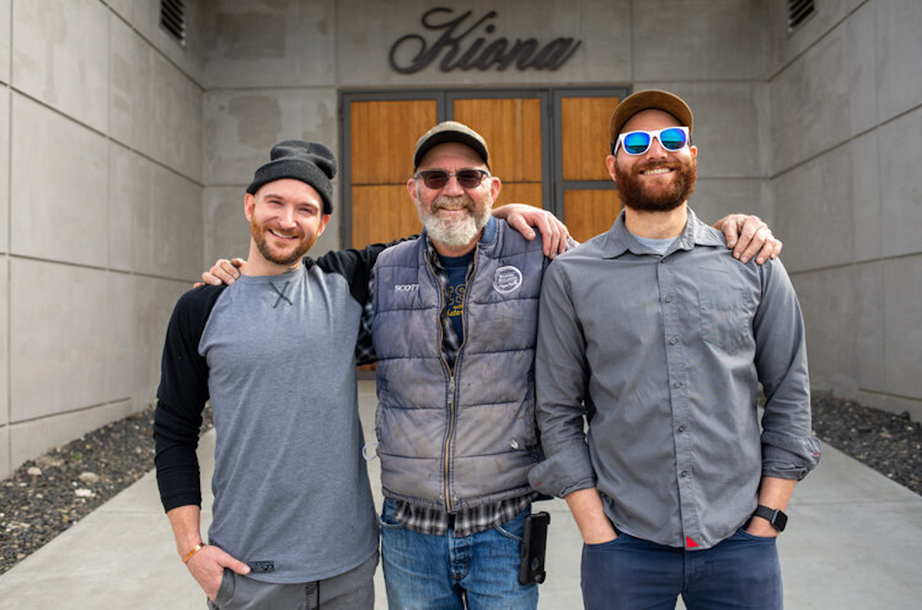 Kiona Vineyards family