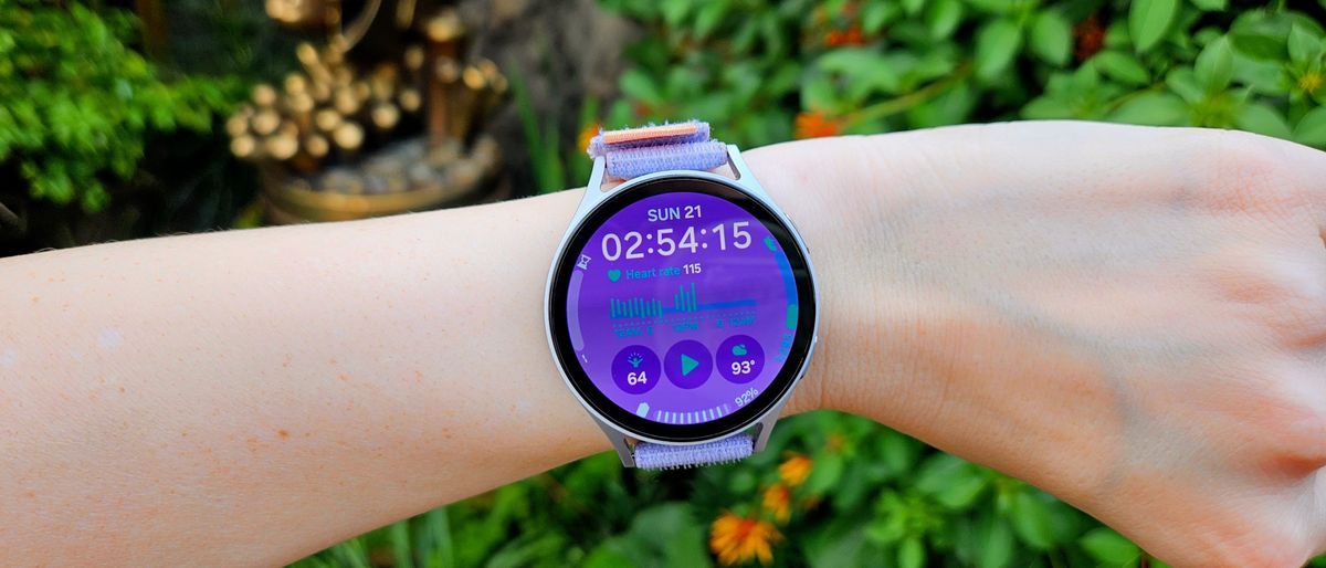 The Samsung Galaxy Watch 7 with the Ultra Info Board watch face