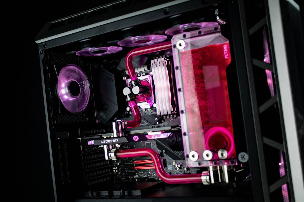 Custom Loop With Hard Tubing