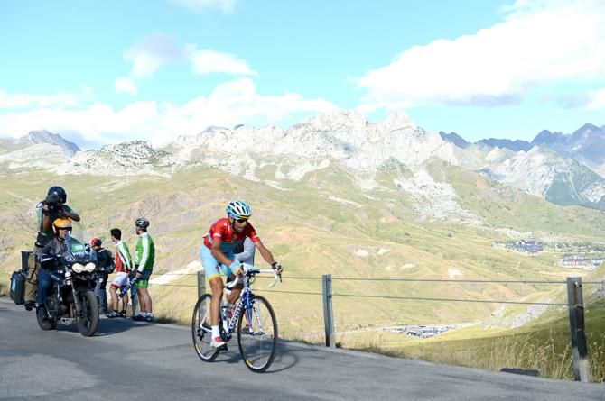 Vincenzo Nibali showed some weakness on stage 16