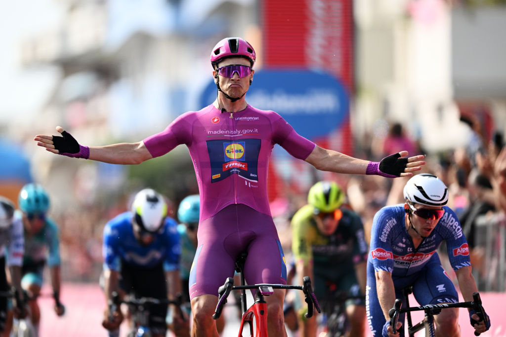 FRANCAVILLA AL MARE, ITALY - MAY 15: (L-R) Jonathan Milan of Italy and Team Lidl - Trek - Purple Points Jersey celebrates at finish line as stage winner ahead of Kaden Groves of Australia and Team Alpecin - Deceuninck during the 107th Giro d&amp;amp;apos;Italia 2024, Stage 11 a 207km stage from Foiano di val Fortore to Francavilla al mare / #UCIWT / on May 15, 2024 in Francavilla al mare, Italy. (Photo by Tim de Waele/Getty Images)