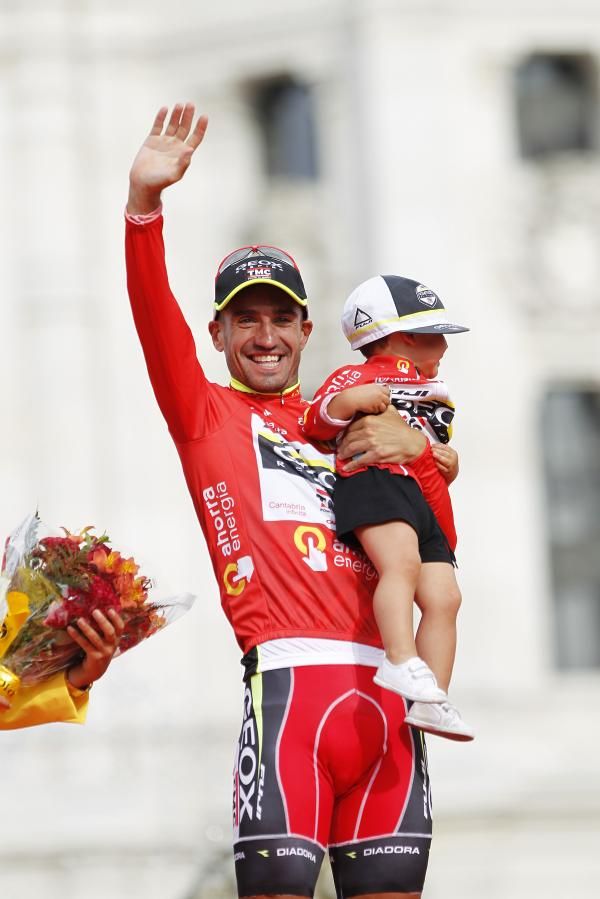 Juan Jose Cobo on the podium after winning the 2011 Vuelta.