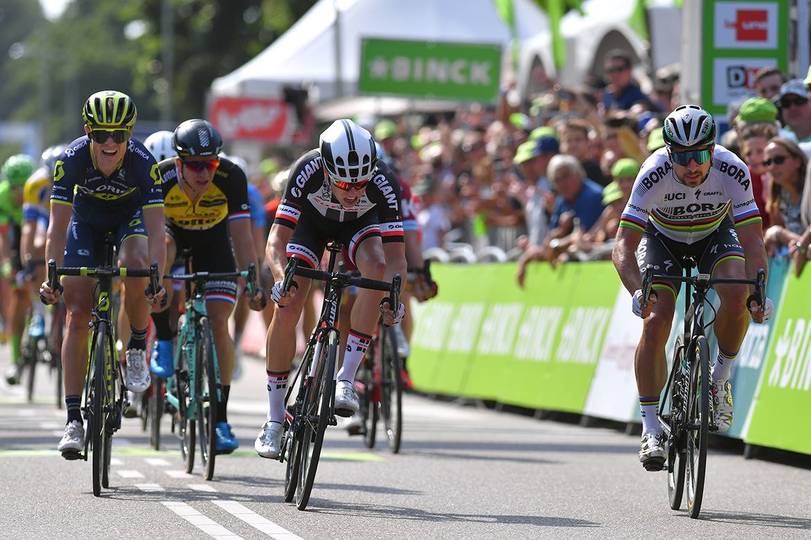 Phil Bauhaus (Sunweb) and Peter Sagan (Bora-Hansgrohe) sprint for the line