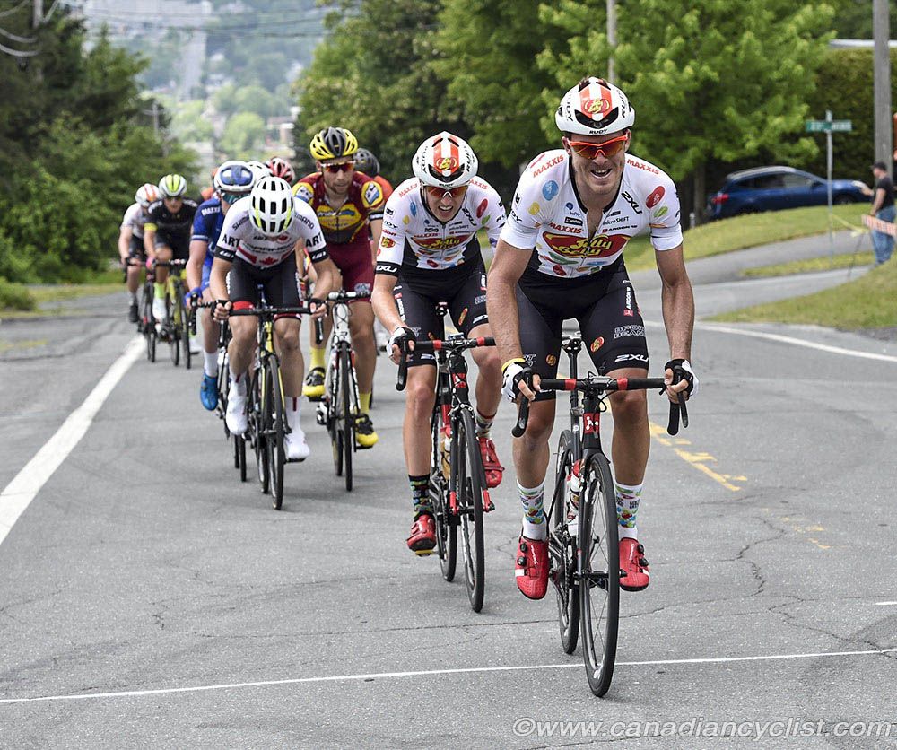 Jelly Belly drives the break