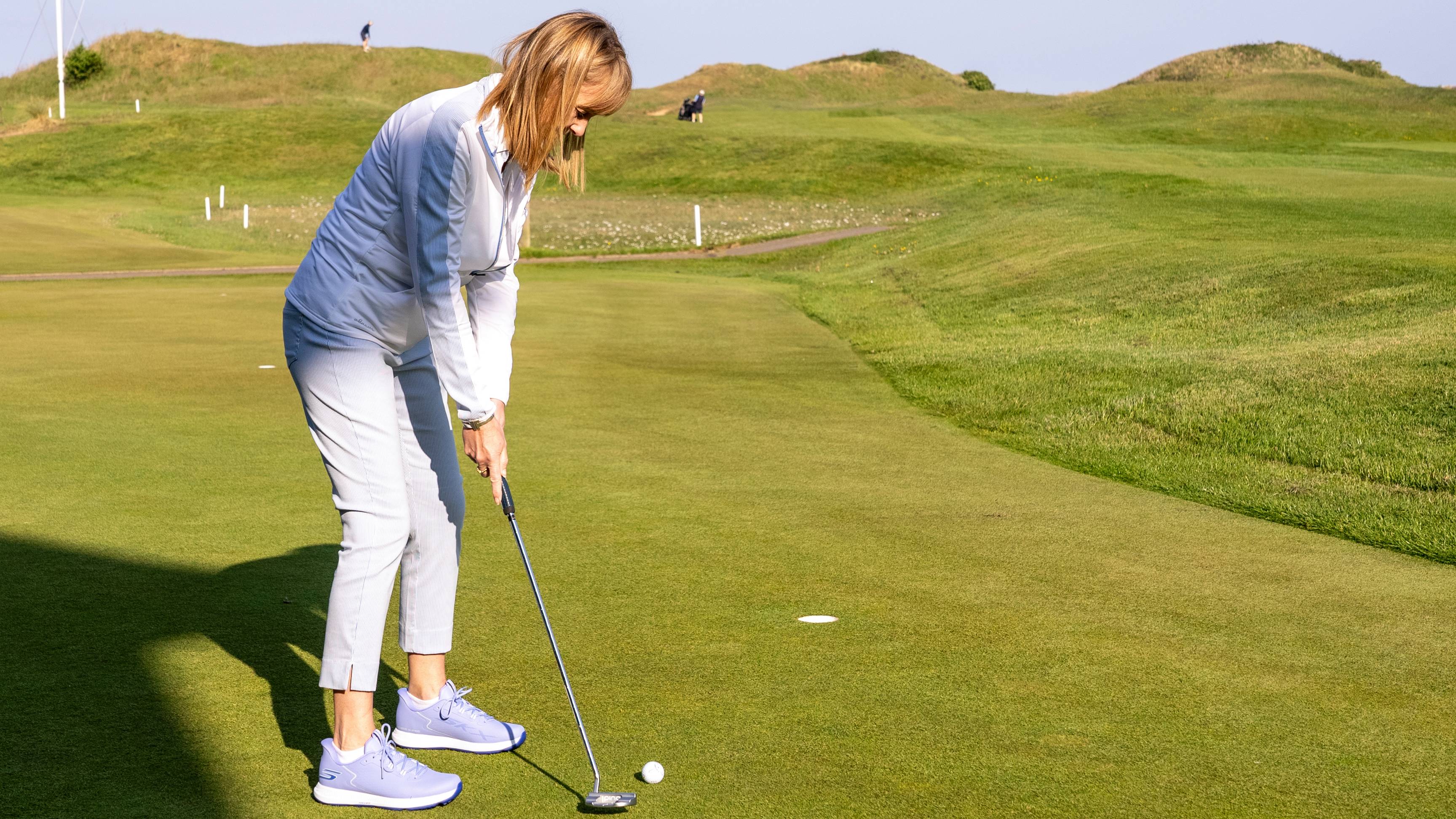 Skechers Women's GO GOLF Elite 6 Slip-ins