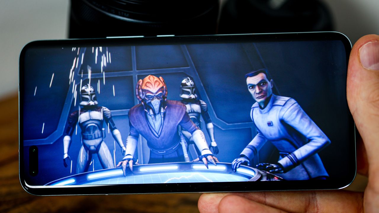 A photo of the Honor Magic 5 Pro