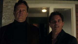 Nick (Vince Vaughn) and Mike (James Marsden) see that Nick's car is missing in Mike & Nick & Nick & Alice.