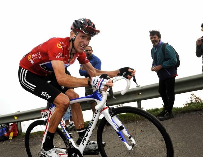 Bradley Wiggins limits his losses on the Angliru in 2011.