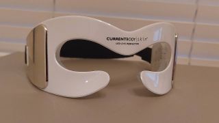 CurrentBody Skin LED Eye Perfector review