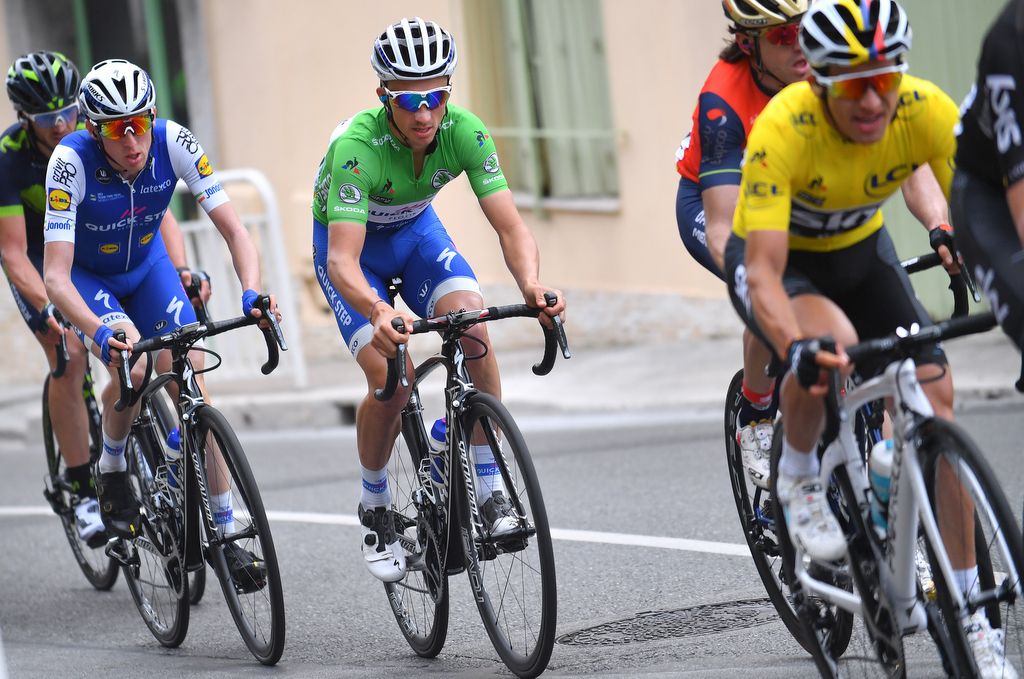Sergio Henao (Team Sky) holding off his rivals