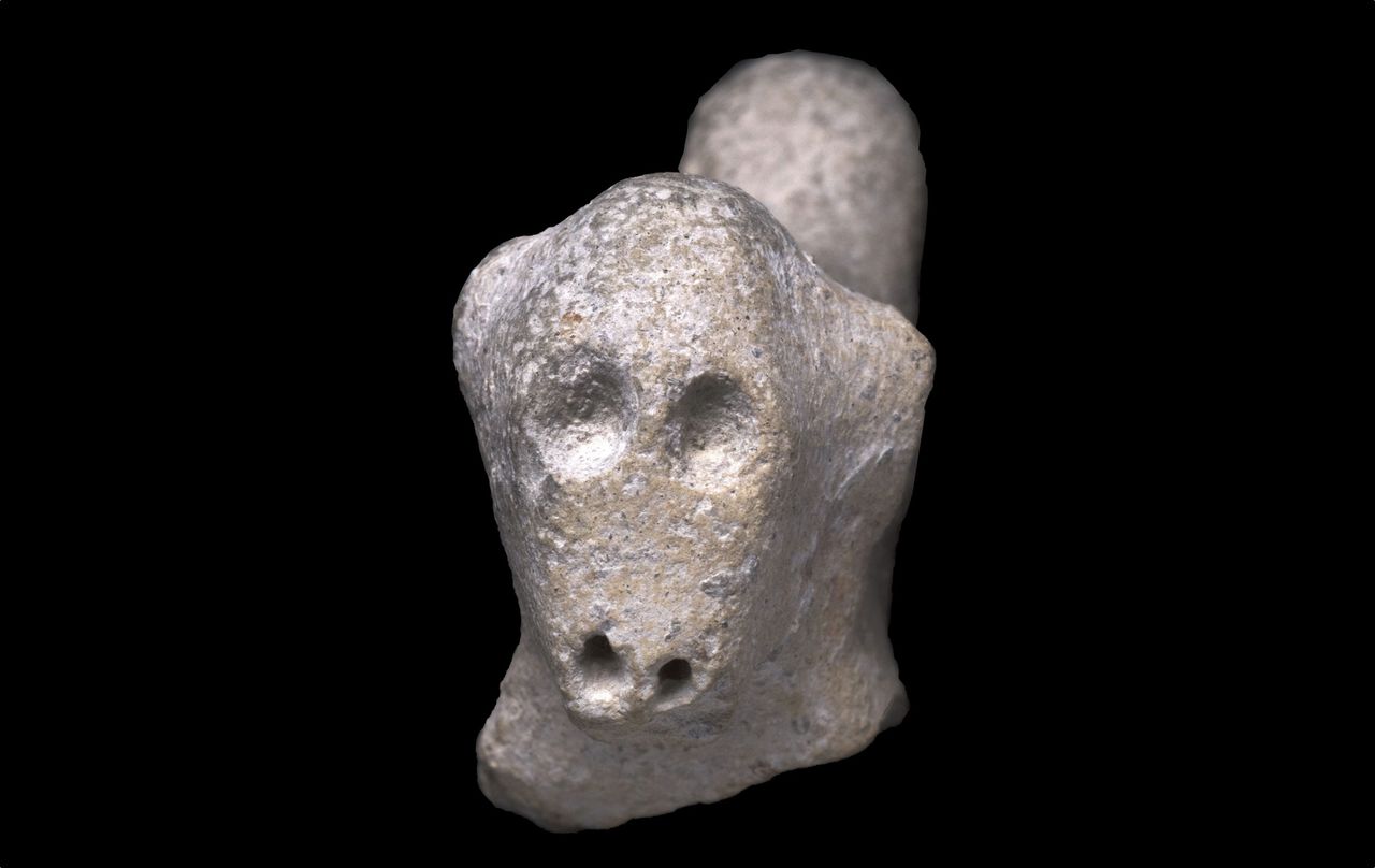 This is a huge city &ndash; a megalopolis in relation to the Early Bronze Age, where thousands of inhabitants, who made their living from agriculture, lived and traded with different regions and even with different cultures and kingdoms in the area.