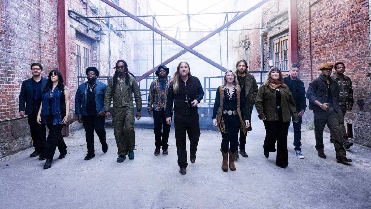 "One of America's great bands just got alittle bit greater."Tedeschi Trucks Band continue the search for transcendence...