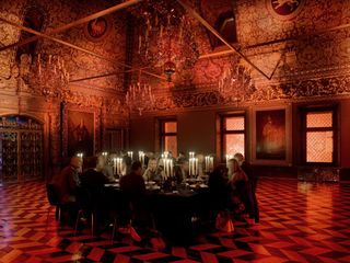 Dinner in the Throne room