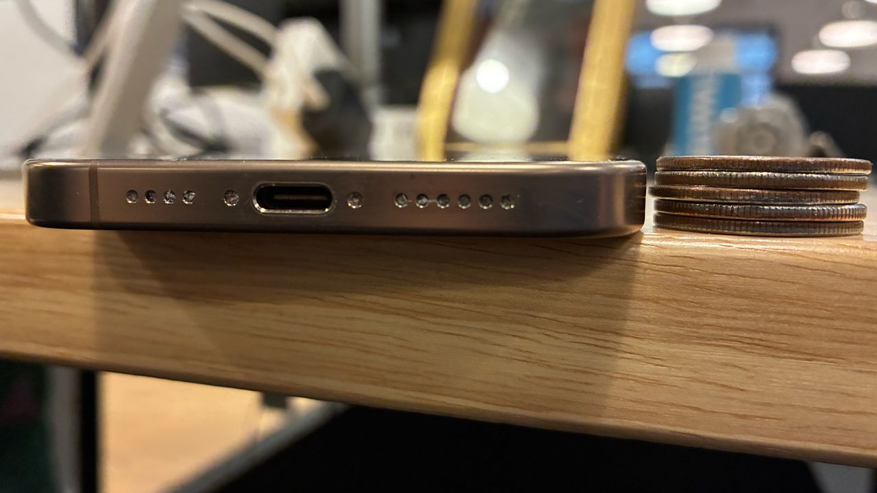 iPhone quarters