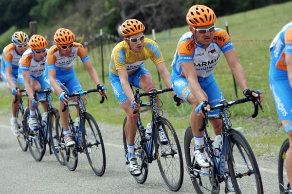 Robbie Hunter rides ahead of race leader and teammate Dave Zabriskie.