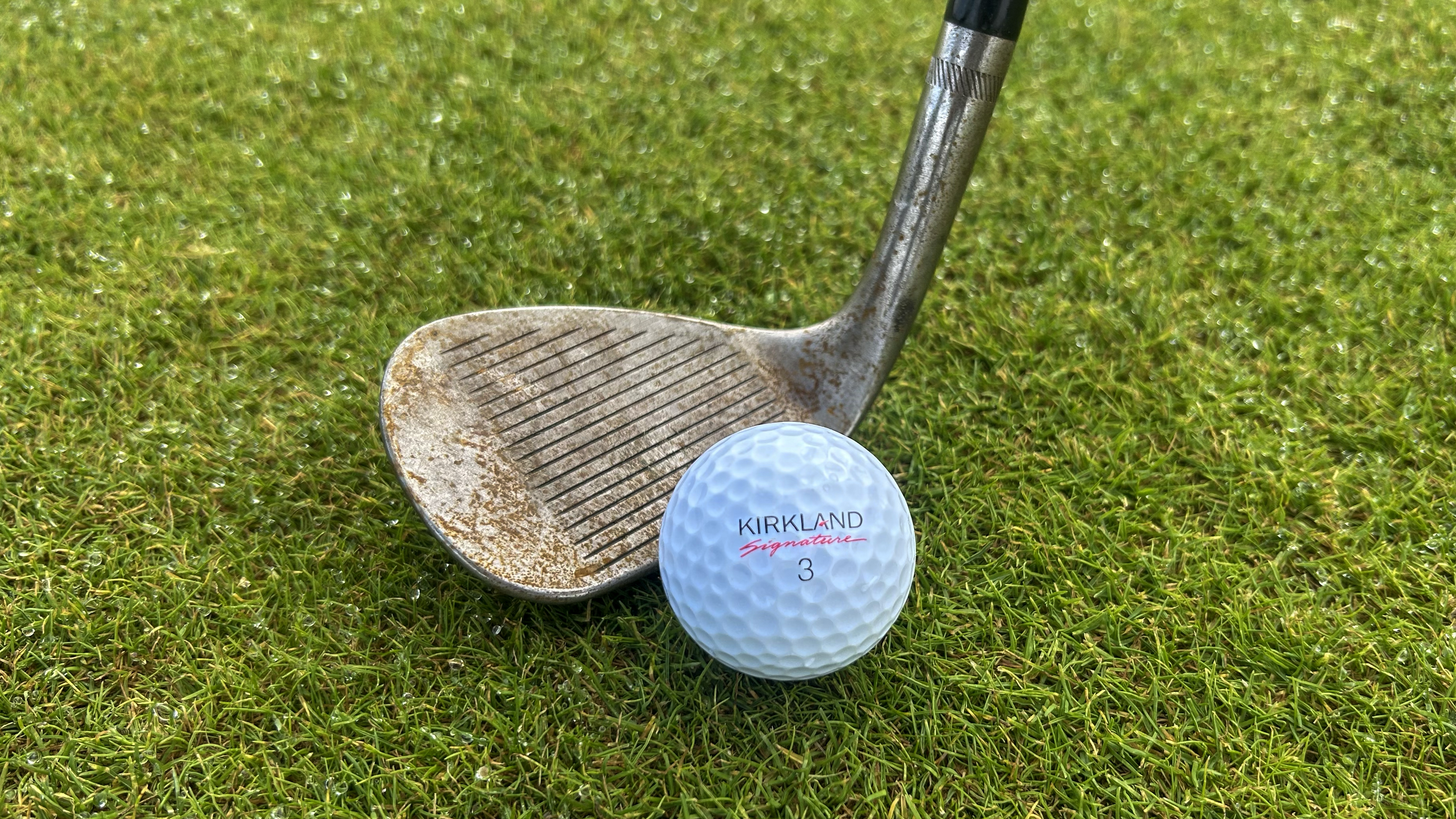 Photo of the 2025 Costco Kirkland Signature Golf Ball