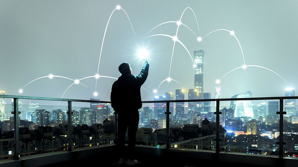 Breakthrough wireless transceiver transmits data 24 times faster than 5G connections, reaching blazing 15 gigabytes per second — Researchers demo invention that uses silicon chip to directly send and receive analog signals from digital data