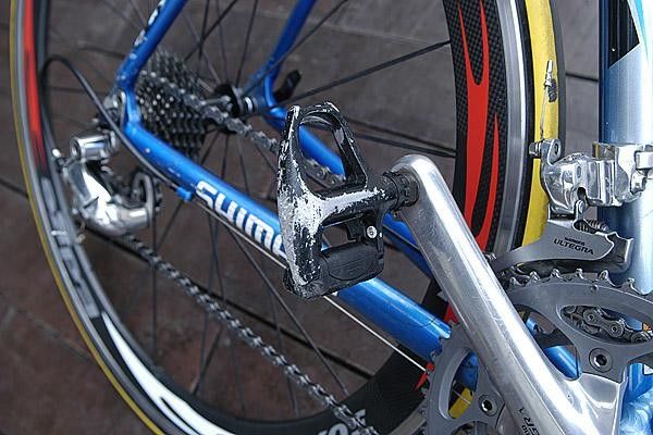 Who needs Dura-Ace? These 105-level Shimano SPD-SL pedals clearly get the job done.