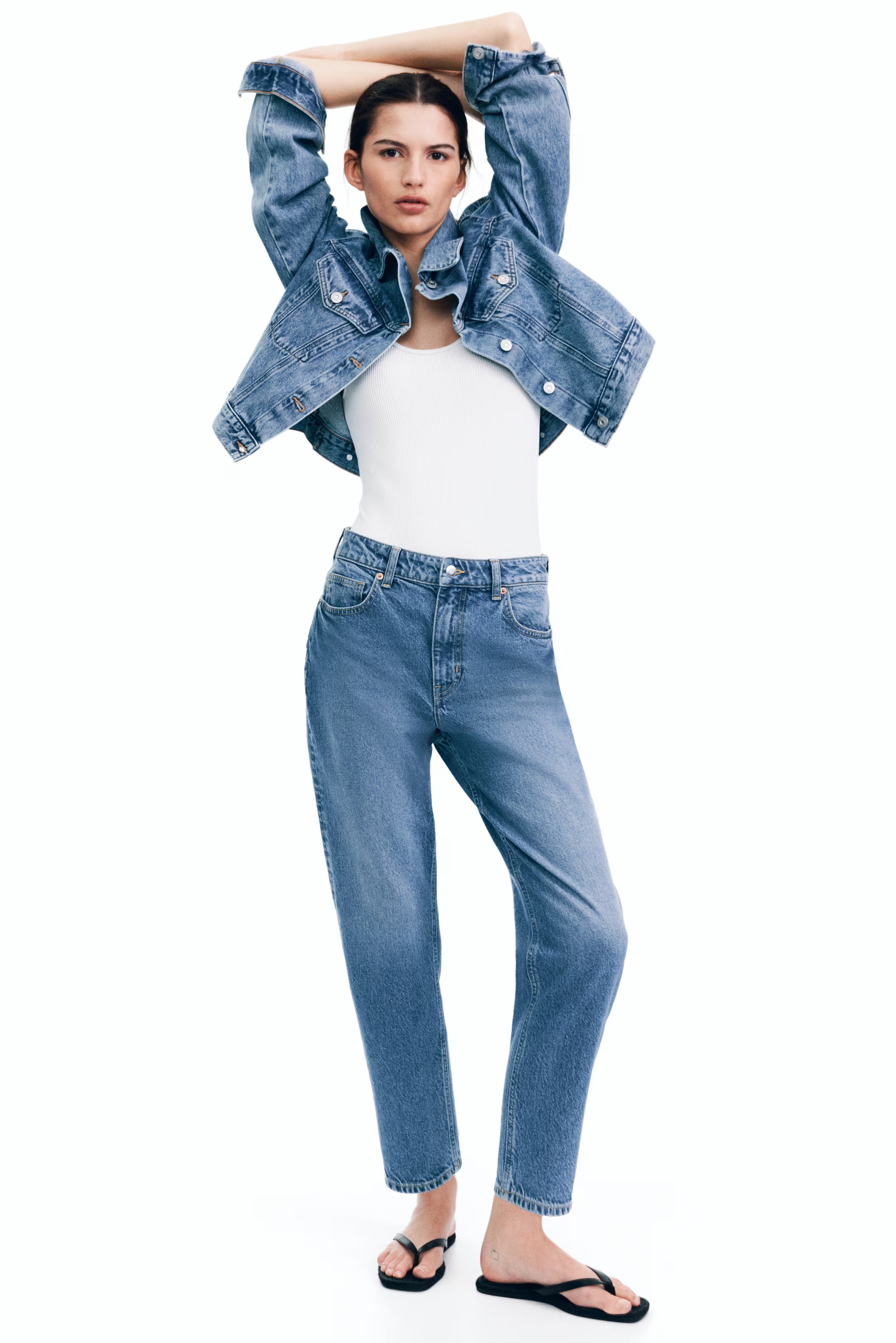 H&amp;amp;M, Slim Fit Mom High Ankle Jeans