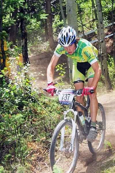 Jack Hinkens (Penn Cycle) on his way to fourth place