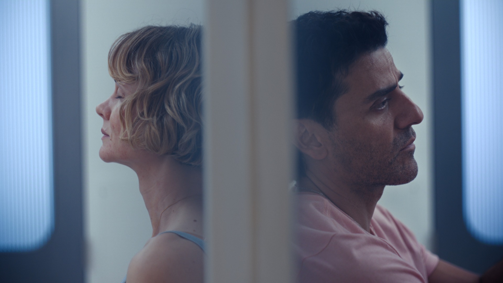 Carey Mulligan as Lindsay Crane-Martin, Oscar Isaac as Josh Martin in episode 208 of Beef