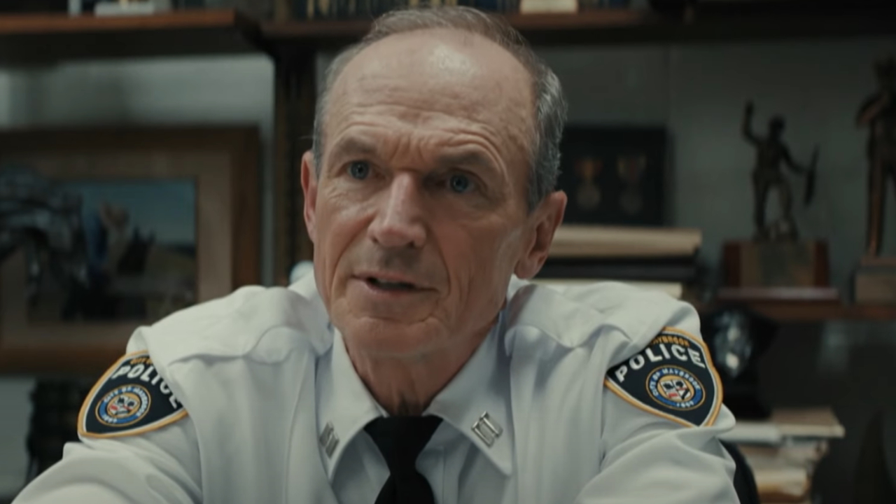 Toby Huss in Weapons