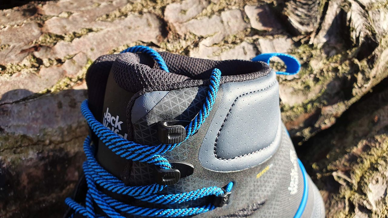 Jack Wolfskin Force Striker Texapore hiking boot review
