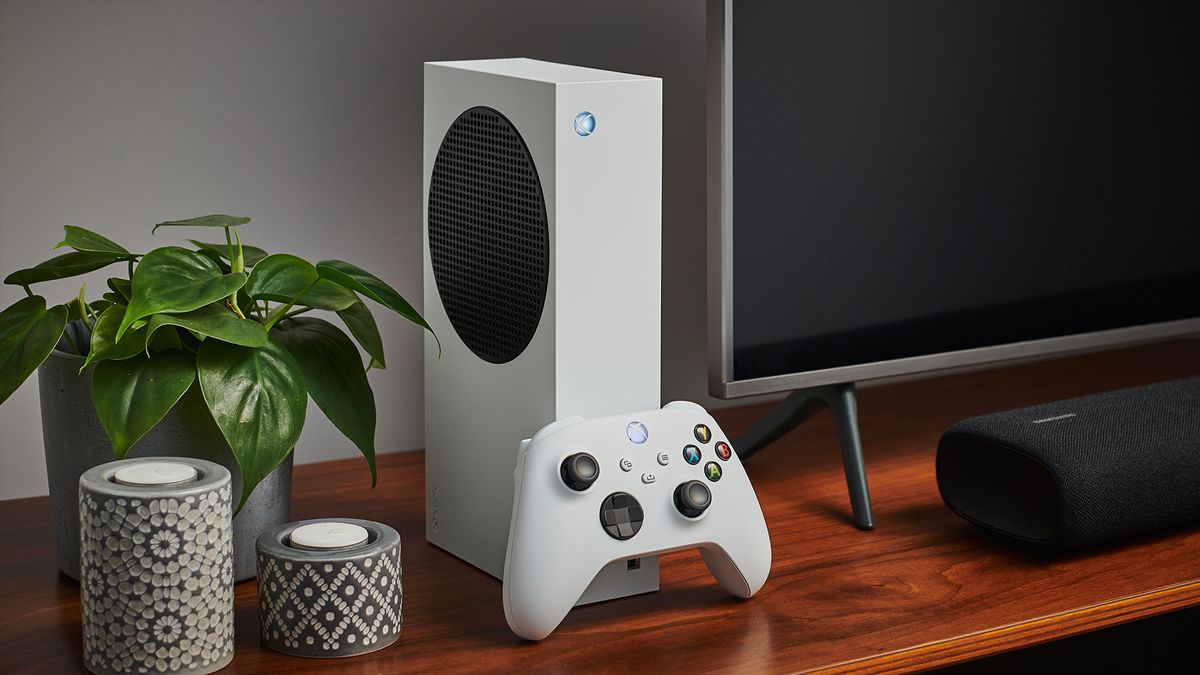 Xbox Series S Review: A great entry point into next-gen, but lacking new  games