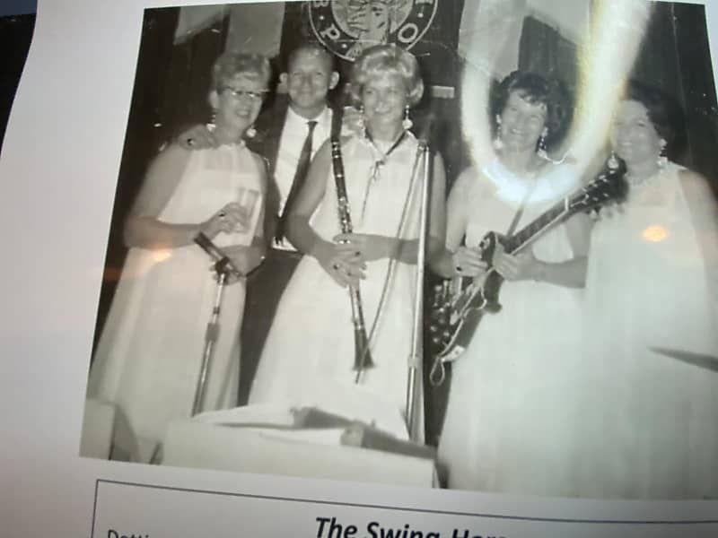 Linda Lee (second from right) with her band