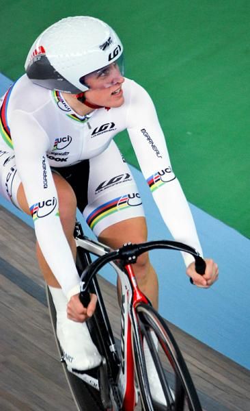 Tara Whitten (Canada) claimed third in the omnium flying lap.