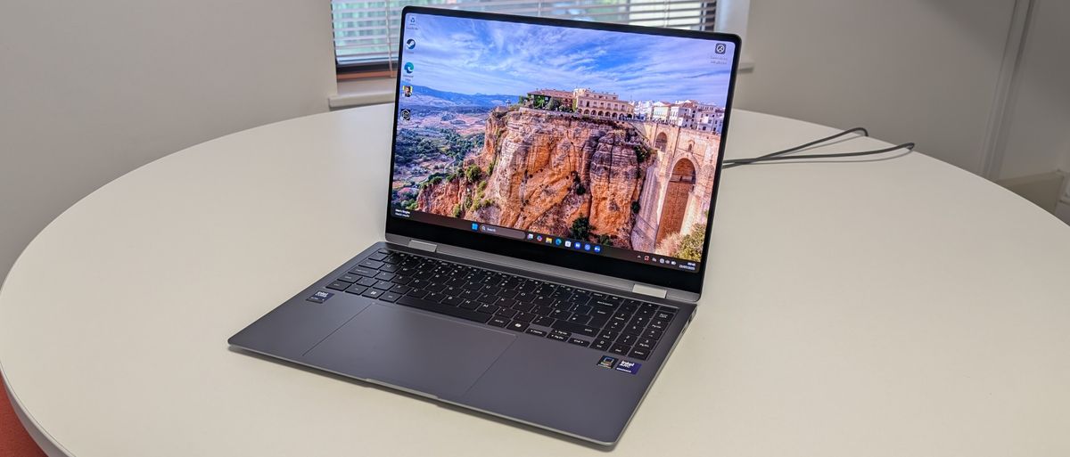 I just spent a week with the Samsung Galaxy Book5 Pro 360, and now I don't want to give it back