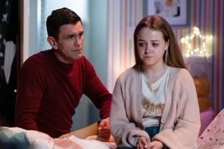 Jack Branning encourages Amy Mitchell to open up