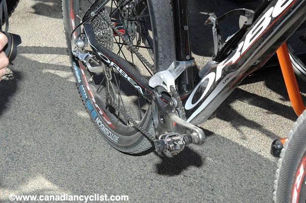 Julien Absalon's single CR set up with chain guide.