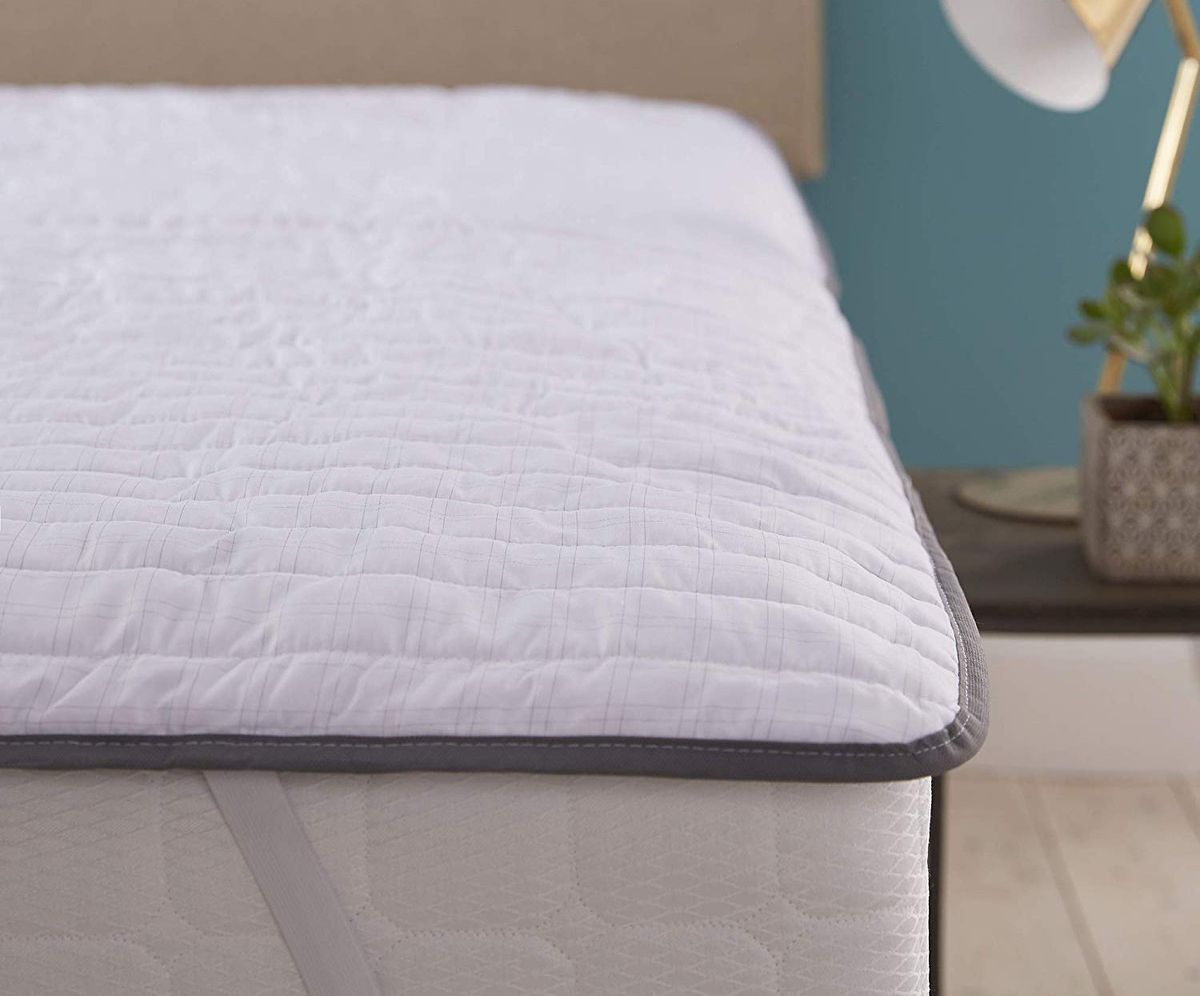 swayam double bed waterproof mattress protector