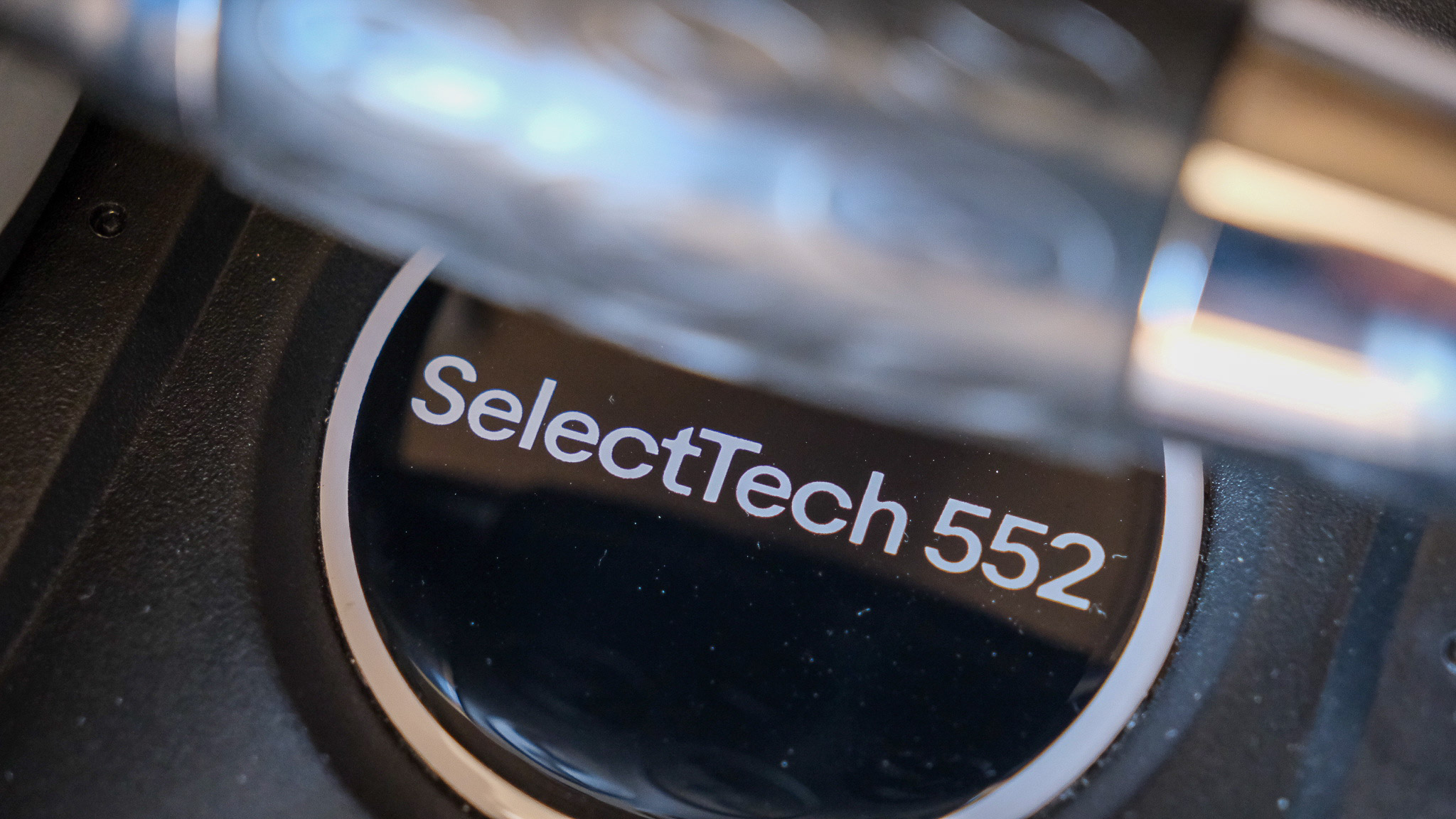 Bowflex SelectTech 552i (2025) on garage floor