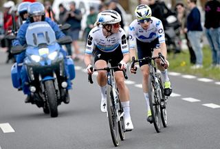 Dwars door Vlaanderen Women LIVE - Vollering and Reusser on the attack heading into the final