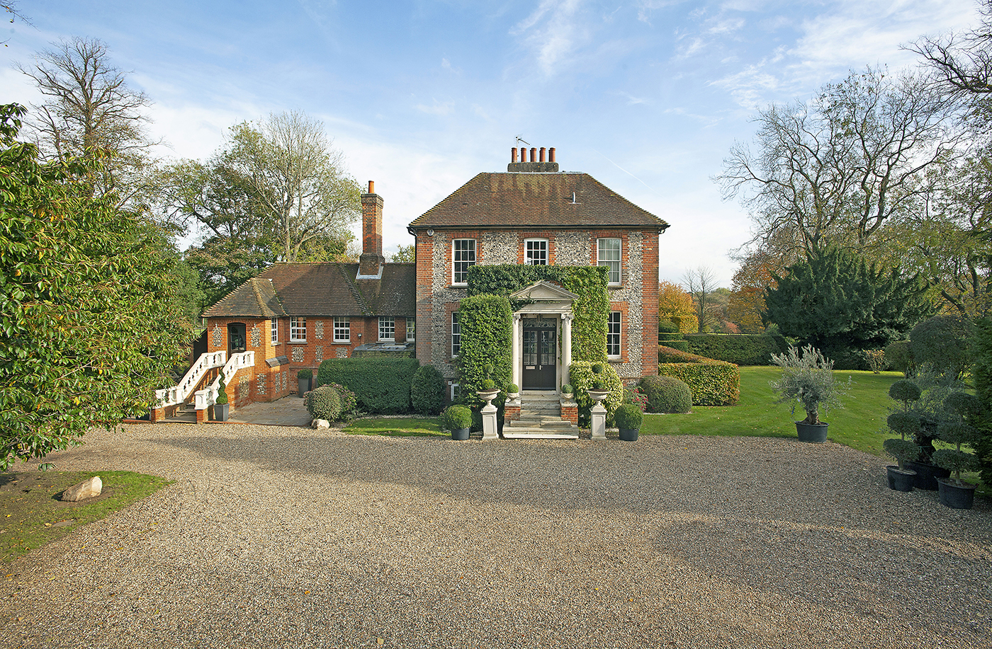Holmer Ridings, Savills 11