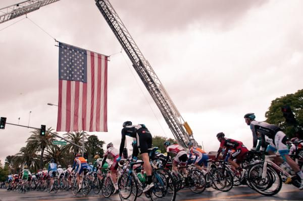 The race had a warm send-off in Livermore.