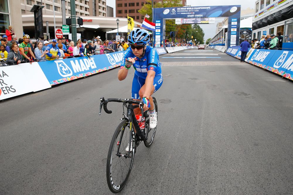 Tatiana Guderzo (Italy) after crossing the line