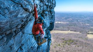 what is trad climbing: difficult move on a climb