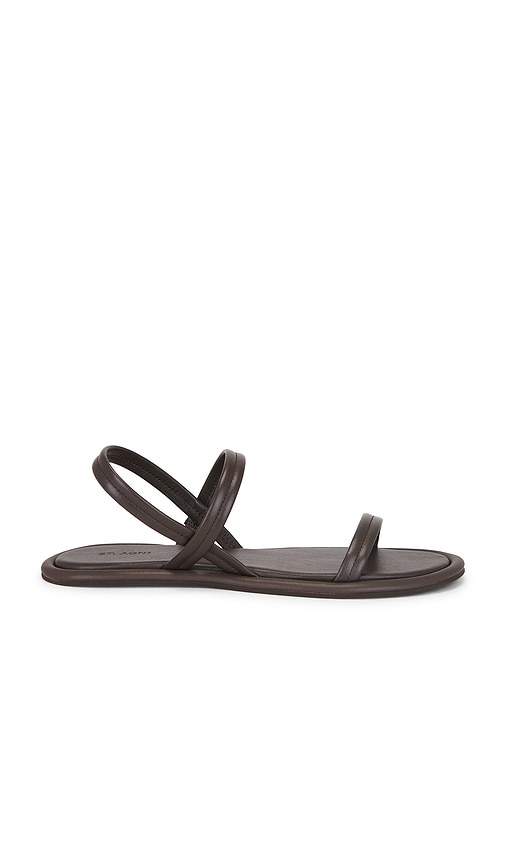 Fine belt sandals
