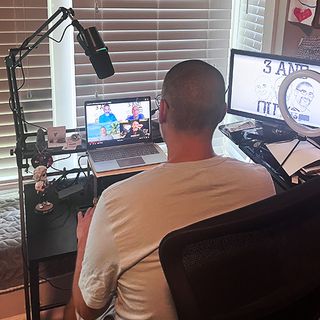 Wayne Cavadi using a Shure MV7+ during his podcast