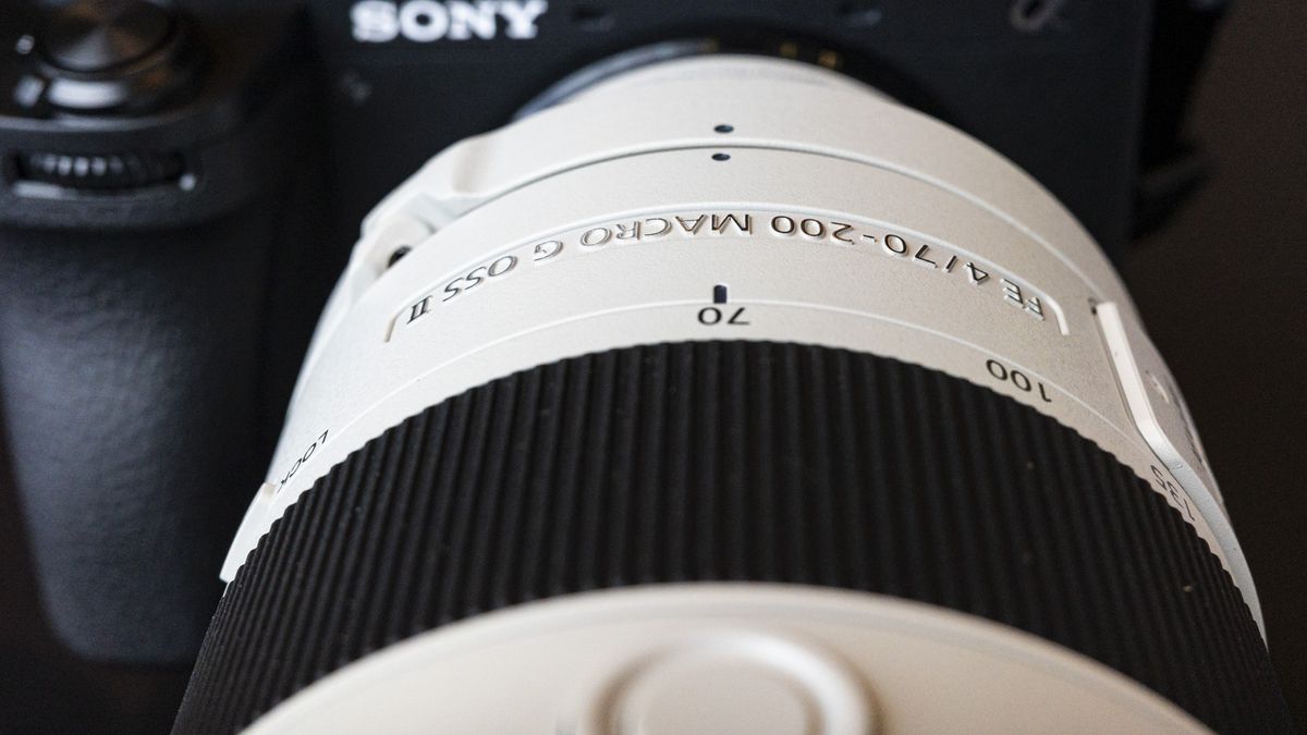 Close up of Sony FE 70-200mm F4 Macro G OSS II lens zoom ring