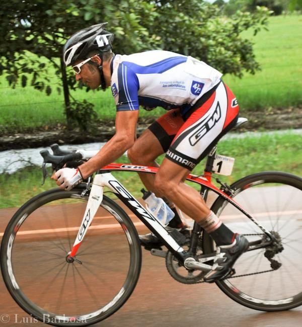 Defending Vuelta a Colombia champion Felix Cardenas Ravelo (Gw Shimano-Chec-Envia)