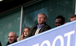 Roman Abramovich, centre