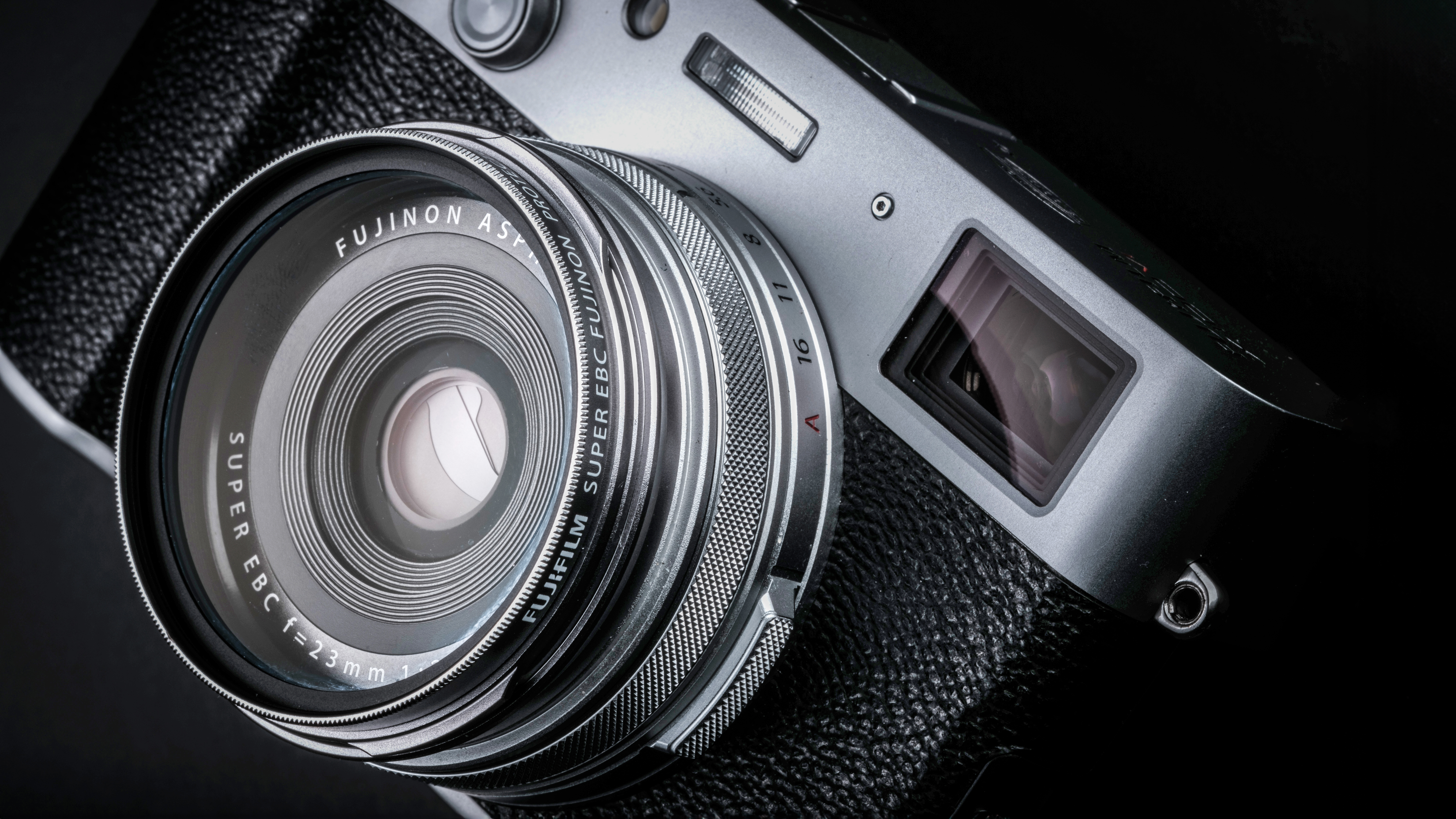 Close-up of lens of the Fujifilm X100VI camera