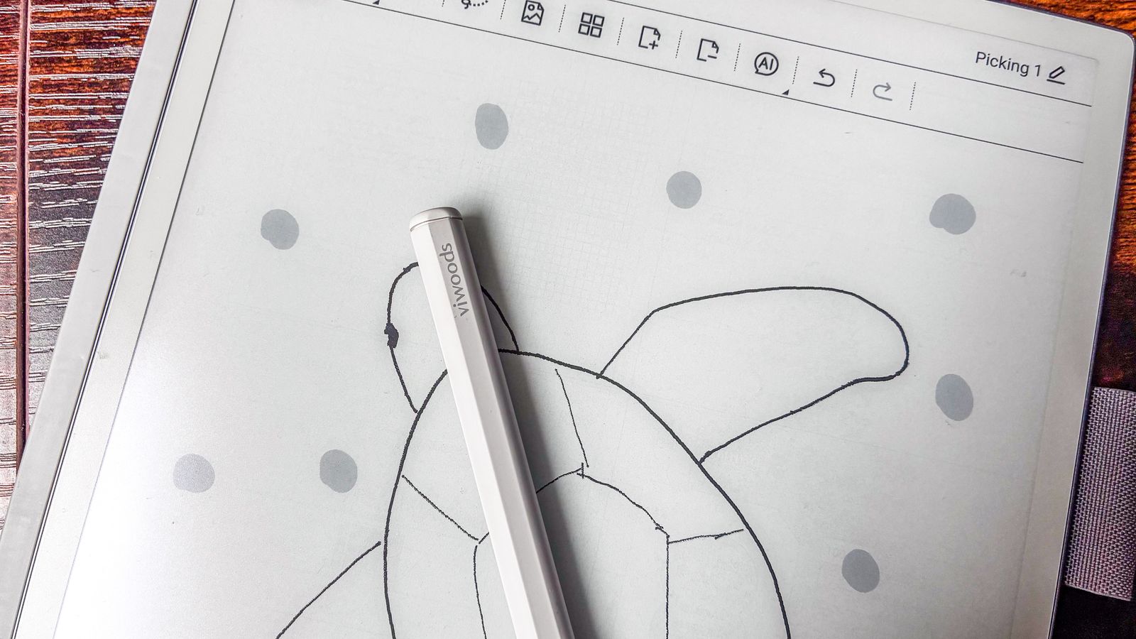 Branding on the top of the AiPaper Gen2.5 Stylus Pen for the ViWoods AiPaper tablet