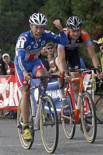 Tim Johnson (Cyclocrossworld-Cannondale) takes the 'sprint'